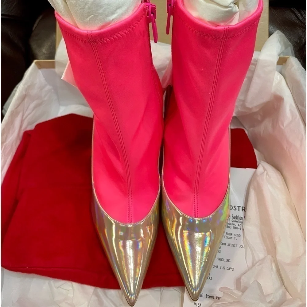Christian Louboutin Jessie Bootie Joli 100mm, Holo patent speccio Slvr Lthr EU37